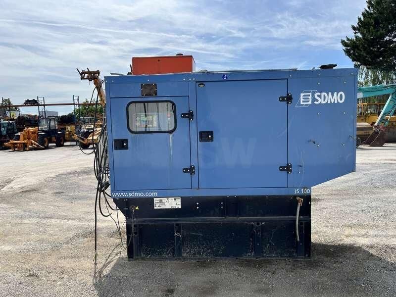 Sdmo JS100K - Sähkögeneraattori: kuva Sdmo JS100K - Sähkögeneraattori Sdmo JS100K - Sähkögeneraattori: kuva Sdmo JS100K - Sähkögeneraattori