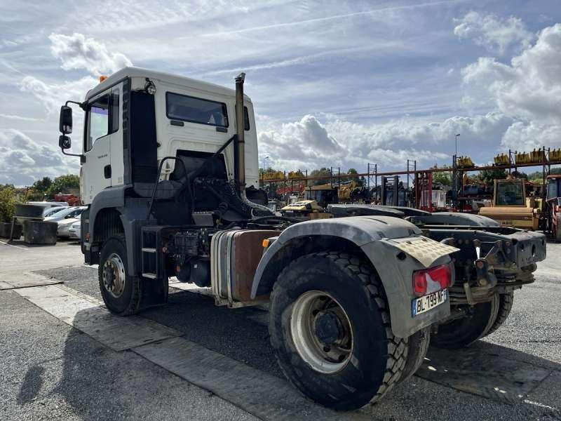 MAN TGA 18.440 4X4 - Vetopöytäauto: kuva MAN TGA 18.440 4X4 - Vetopöytäauto MAN TGA 18.440 4X4 - Vetopöytäauto: kuva MAN TGA 18.440 4X4 - Vetopöytäauto