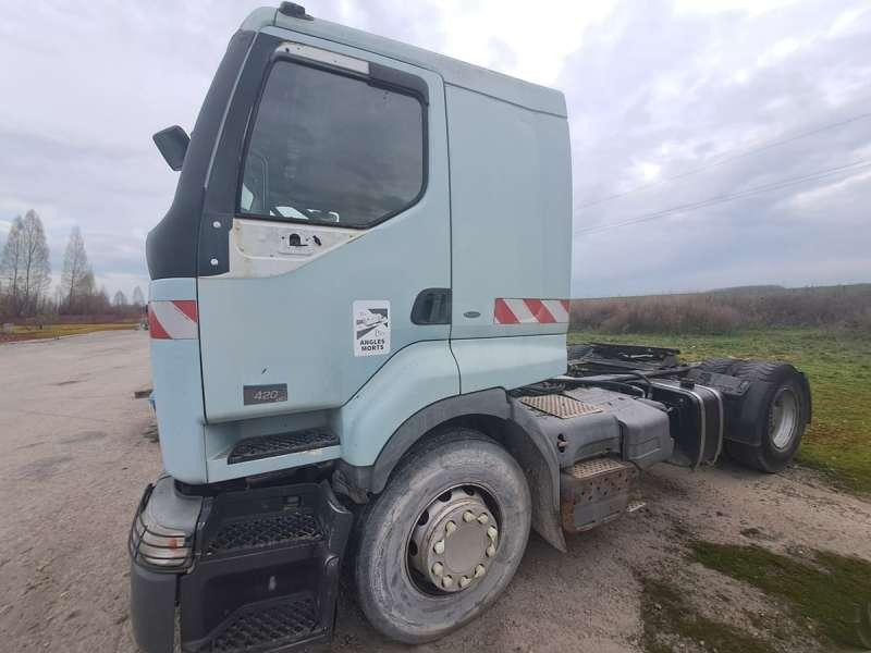 Renault Tracteur Routier PREMIUM 420.19 DCI 4X2 - Vetopöytäauto: kuva Renault Tracteur Routier PREMIUM 420.19 DCI 4X2 - Vetopöytäauto Renault Tracteur Routier PREMIUM 420.19 DCI 4X2 - Vetopöytäauto: kuva Renault Tracteur Routier PREMIUM 420.19 DCI 4X2 - Vetopöytäauto