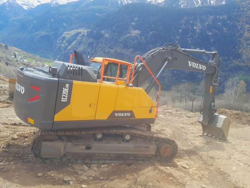 Volvo EC220ENH - Telakaivukone: kuva Volvo EC220ENH - Telakaivukone Volvo EC220ENH - Telakaivukone: kuva Volvo EC220ENH - Telakaivukone