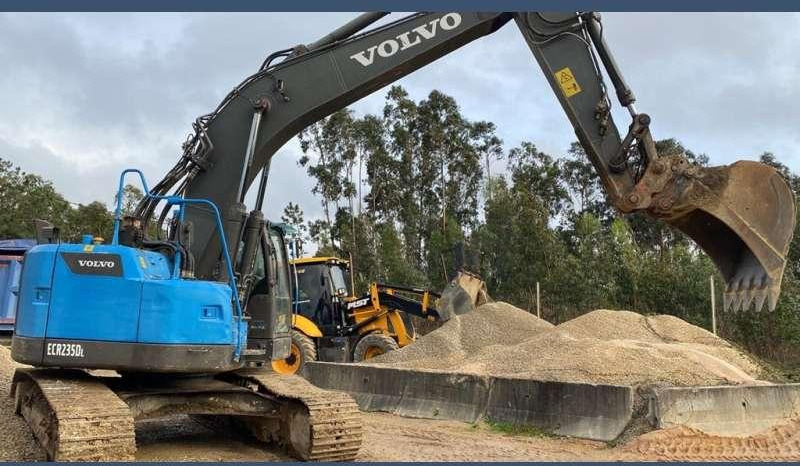 Volvo ECR235DL - Telakaivukone: kuva Volvo ECR235DL - Telakaivukone Volvo ECR235DL - Telakaivukone: kuva Volvo ECR235DL - Telakaivukone