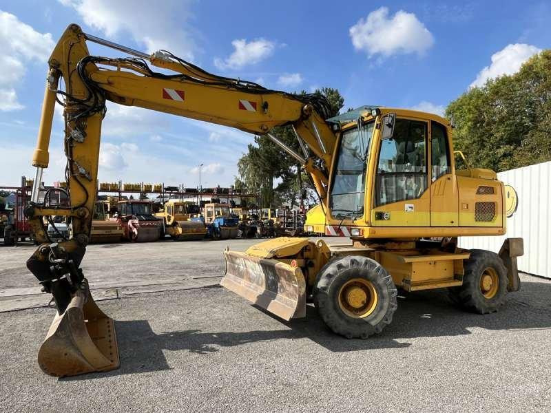Volvo EW140D - Pyöräalustainen kaivinkone: kuva Volvo EW140D - Pyöräalustainen kaivinkone Volvo EW140D - Pyöräalustainen kaivinkone: kuva Volvo EW140D - Pyöräalustainen kaivinkone