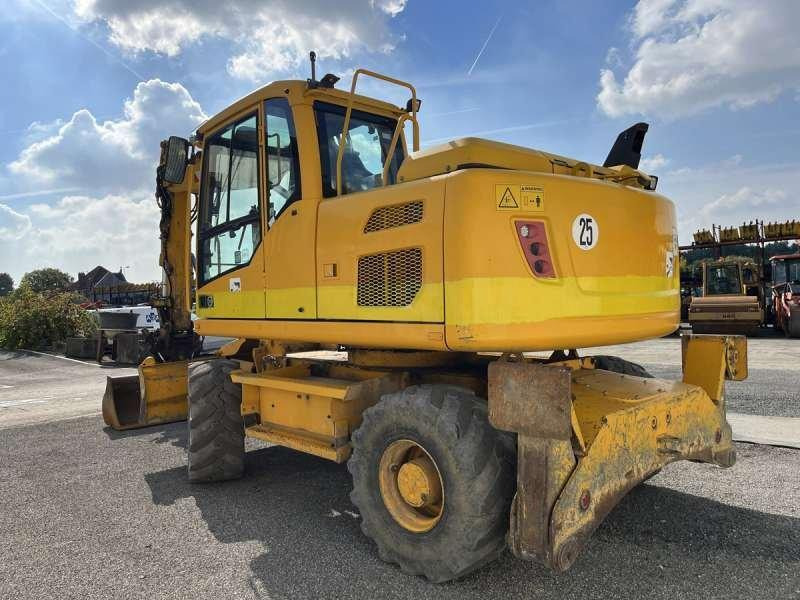 Volvo EW140D - Pyöräalustainen kaivinkone: kuva Volvo EW140D - Pyöräalustainen kaivinkone Volvo EW140D - Pyöräalustainen kaivinkone: kuva Volvo EW140D - Pyöräalustainen kaivinkone
