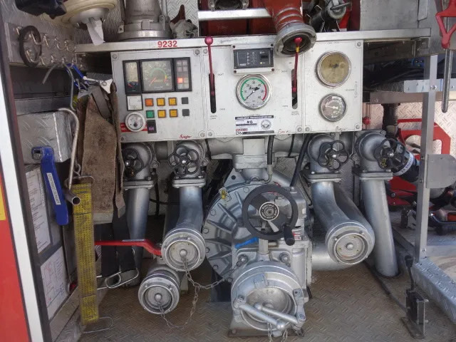 MAN 15 224-with winch 2500liter tank manual gearbox ,ziegler pomp - Paloauto: kuva MAN 15 224-with winch 2500liter tank manual gearbox ,ziegler pomp - Paloauto MAN 15 224-with winch 2500liter tank manual gearbox ,ziegler pomp - Paloauto: kuva MAN 15 224-with winch 2500liter tank manual gearbox ,ziegler pomp - Paloauto