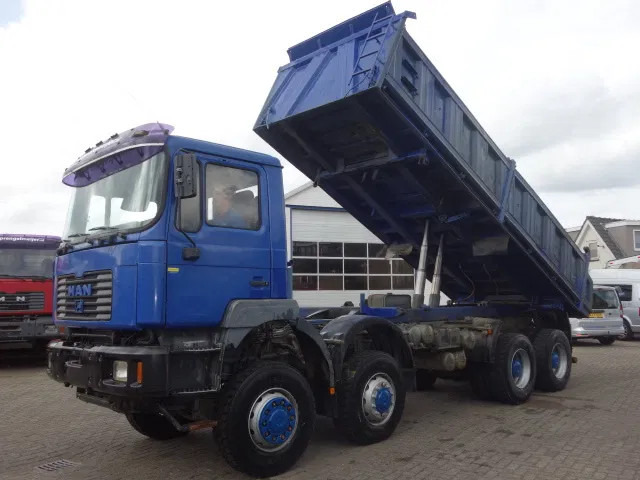 MAN 35.414 8x8 meiller kipper manual diesel pomp - Kippiauto kuorma-auto: kuva MAN 35.414 8x8 meiller kipper manual diesel pomp - Kippiauto kuorma-auto MAN 35.414 8x8 meiller kipper manual diesel pomp - Kippiauto kuorma-auto: kuva MAN 35.414 8x8 meiller kipper manual diesel pomp - Kippiauto kuorma-auto
