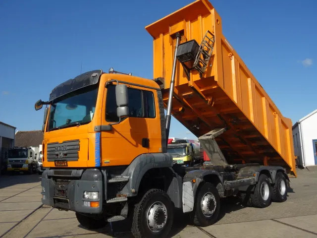 MAN TGA 41-440 8X6 MANUAL GEARBOX 22M3 MEILLER TIPPER - Kippiauto kuorma-auto: kuva MAN TGA 41-440 8X6 MANUAL GEARBOX 22M3 MEILLER TIPPER - Kippiauto kuorma-auto MAN TGA 41-440 8X6 MANUAL GEARBOX 22M3 MEILLER TIPPER - Kippiauto kuorma-auto: kuva MAN TGA 41-440 8X6 MANUAL GEARBOX 22M3 MEILLER TIPPER - Kippiauto kuorma-auto