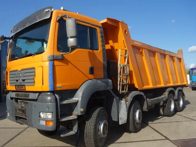 MAN TGA 41-440 8X6 MANUAL GEARBOX 22M3 MEILLER TIPPER - Kippiauto kuorma-auto: kuva MAN TGA 41-440 8X6 MANUAL GEARBOX 22M3 MEILLER TIPPER - Kippiauto kuorma-auto MAN TGA 41-440 8X6 MANUAL GEARBOX 22M3 MEILLER TIPPER - Kippiauto kuorma-auto: kuva MAN TGA 41-440 8X6 MANUAL GEARBOX 22M3 MEILLER TIPPER - Kippiauto kuorma-auto