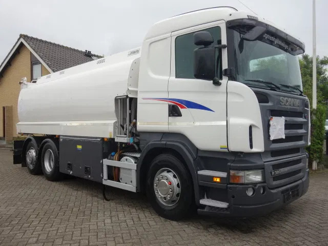 Scania R380 6X2 19200 LITER TANK,MANUAL GEARBOX - Säiliöauto: kuva Scania R380 6X2 19200 LITER TANK,MANUAL GEARBOX - Säiliöauto Scania R380 6X2 19200 LITER TANK,MANUAL GEARBOX - Säiliöauto: kuva Scania R380 6X2 19200 LITER TANK,MANUAL GEARBOX - Säiliöauto