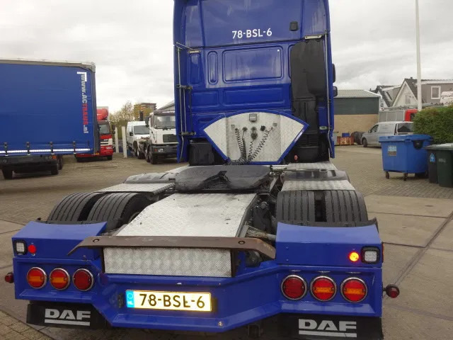 DAF XF 530 PK FTS 6X2 10 TYERS - Vetopöytäauto: kuva DAF XF 530 PK FTS 6X2 10 TYERS - Vetopöytäauto DAF XF 530 PK FTS 6X2 10 TYERS - Vetopöytäauto: kuva DAF XF 530 PK FTS 6X2 10 TYERS - Vetopöytäauto