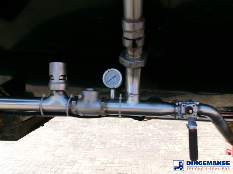 Clayton Bitumen tank inox 33 m3 / 1 comp + ADR - Säiliöpuoliperävaunu: kuva Clayton Bitumen tank inox 33 m3 / 1 comp + ADR - Säiliöpuoliperävaunu Clayton Bitumen tank inox 33 m3 / 1 comp + ADR - Säiliöpuoliperävaunu: kuva Clayton Bitumen tank inox 33 m3 / 1 comp + ADR - Säiliöpuoliperävaunu