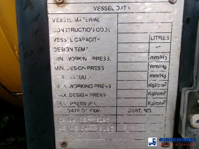 Säiliöpuoliperävaunu Clayton Food (beer) tank inox 30 m3 / 1 comp: kuva Säiliöpuoliperävaunu Clayton Food (beer) tank inox 30 m3 / 1 comp