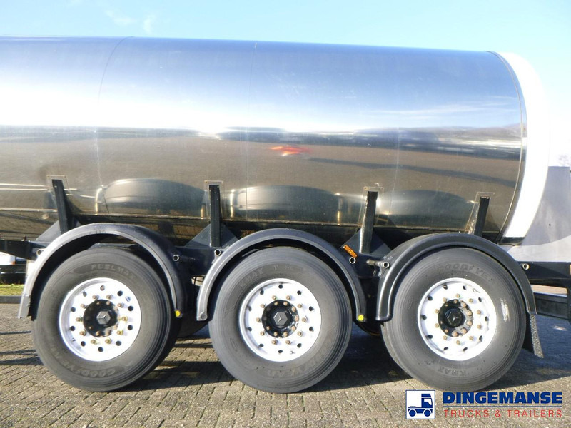 Clayton Food tank inox 30 m3 / 1 comp - Säiliöpuoliperävaunu: kuva Clayton Food tank inox 30 m3 / 1 comp - Säiliöpuoliperävaunu Clayton Food tank inox 30 m3 / 1 comp - Säiliöpuoliperävaunu: kuva Clayton Food tank inox 30 m3 / 1 comp - Säiliöpuoliperävaunu