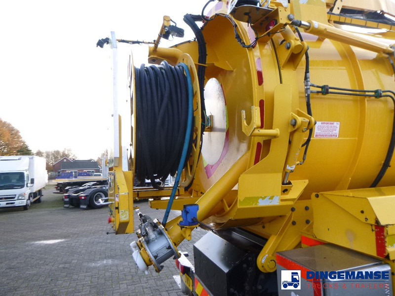 Puhtaanpitoauto DAF LF 55.220 4X2 RHD Whale vacuum tank 8.1 m3: kuva Puhtaanpitoauto DAF LF 55.220 4X2 RHD Whale vacuum tank 8.1 m3