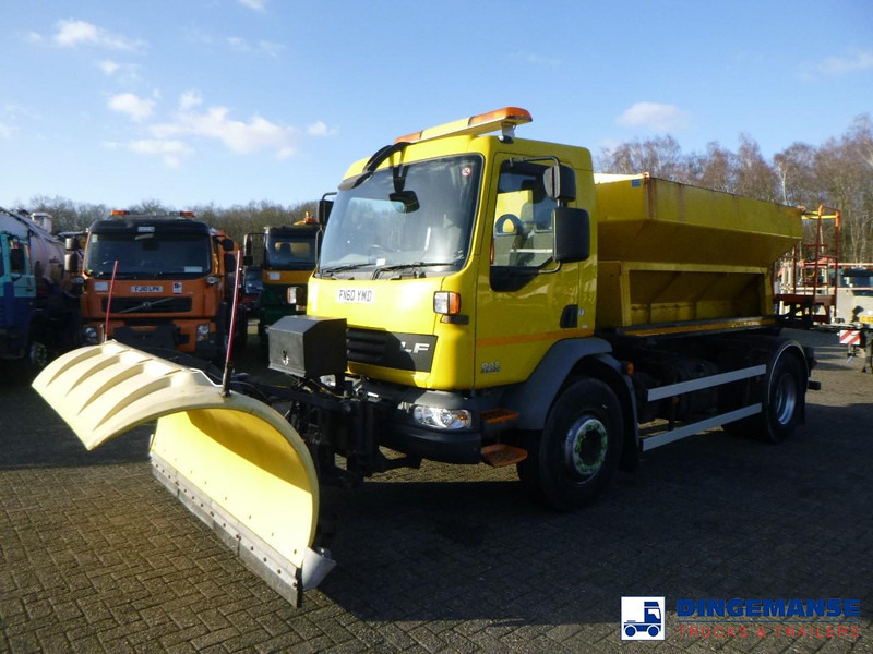 DAF LF 55.220 4x2 RHD gritter / snow plough - Lumikone: kuva DAF LF 55.220 4x2 RHD gritter / snow plough - Lumikone DAF LF 55.220 4x2 RHD gritter / snow plough - Lumikone: kuva DAF LF 55.220 4x2 RHD gritter / snow plough - Lumikone