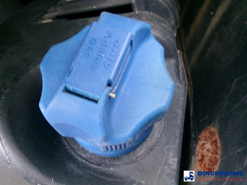 Nosturiauto Iveco Stralis 310 6x2 Euro 6 + Atlas 105.2 crane: kuva Nosturiauto Iveco Stralis 310 6x2 Euro 6 + Atlas 105.2 crane