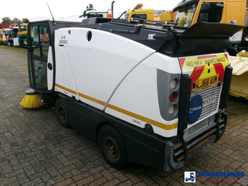Johnston C202 compact street sweeper - Lakaisuauto: kuva Johnston C202 compact street sweeper - Lakaisuauto Johnston C202 compact street sweeper - Lakaisuauto: kuva Johnston C202 compact street sweeper - Lakaisuauto