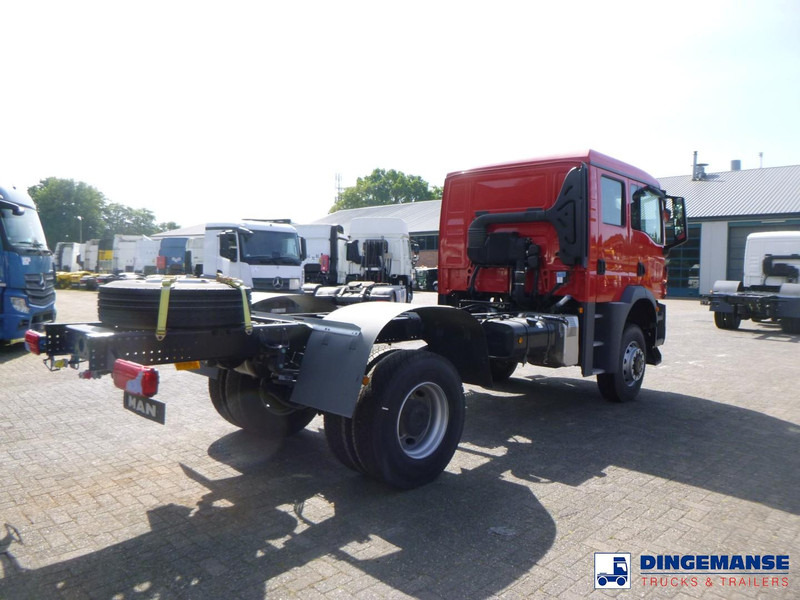 MAN TGM 18.320 4x4 BB chassis / new/unused - Kuorma-auto alusta: kuva MAN TGM 18.320 4x4 BB chassis / new/unused - Kuorma-auto alusta MAN TGM 18.320 4x4 BB chassis / new/unused - Kuorma-auto alusta: kuva MAN TGM 18.320 4x4 BB chassis / new/unused - Kuorma-auto alusta