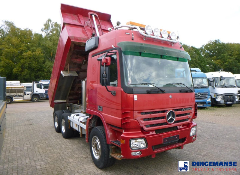 Mercedes-Benz Actros 3350 6x4 tipper - Kippiauto kuorma-auto: kuva Mercedes-Benz Actros 3350 6x4 tipper - Kippiauto kuorma-auto Mercedes-Benz Actros 3350 6x4 tipper - Kippiauto kuorma-auto: kuva Mercedes-Benz Actros 3350 6x4 tipper - Kippiauto kuorma-auto