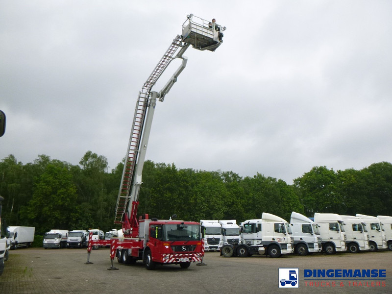 Paloauto Mercedes-Benz Econic 6x2 RHD Magirus ALP325 fire truck: kuva Paloauto Mercedes-Benz Econic 6x2 RHD Magirus ALP325 fire truck