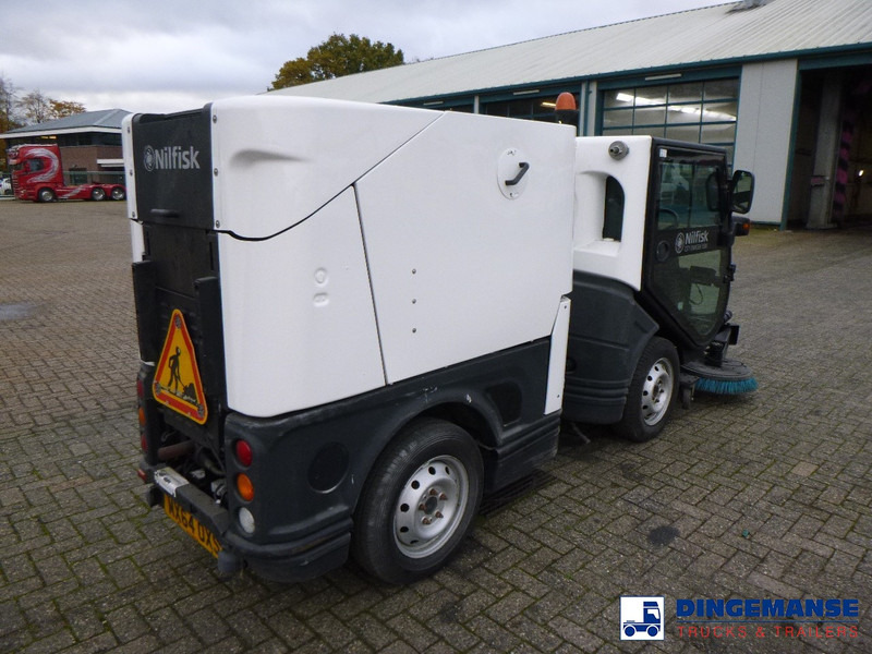 Nilfisk City Ranger CR3500 street sweeper - Lakaisuauto: kuva Nilfisk City Ranger CR3500 street sweeper - Lakaisuauto Nilfisk City Ranger CR3500 street sweeper - Lakaisuauto: kuva Nilfisk City Ranger CR3500 street sweeper - Lakaisuauto