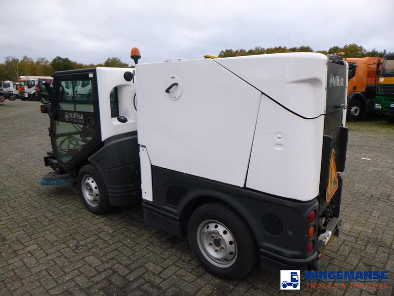 Nilfisk City Ranger CR3500 street sweeper - Lakaisuauto: kuva Nilfisk City Ranger CR3500 street sweeper - Lakaisuauto Nilfisk City Ranger CR3500 street sweeper - Lakaisuauto: kuva Nilfisk City Ranger CR3500 street sweeper - Lakaisuauto