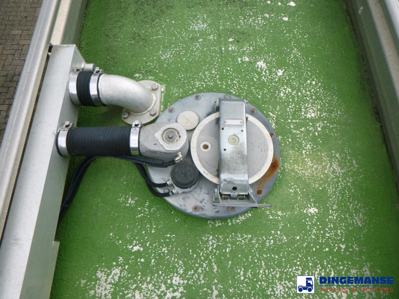 Leasing Renault Premium 270 dxi 4x2 fuel tank 13.7 m3 / 4 comp Renault Premium 270 dxi 4x2 fuel tank 13.7 m3 / 4 comp: kuva Leasing Renault Premium 270 dxi 4x2 fuel tank 13.7 m3 / 4 comp Renault Premium 270 dxi 4x2 fuel tank 13.7 m3 / 4 comp Leasing Renault Premium 270 dxi 4x2 fuel tank 13.7 m3 / 4 comp Renault Premium 270 dxi 4x2 fuel tank 13.7 m3 / 4 comp: kuva Leasing Renault Premium 270 dxi 4x2 fuel tank 13.7 m3 / 4 comp Renault Premium 270 dxi 4x2 fuel tank 13.7 m3 / 4 comp