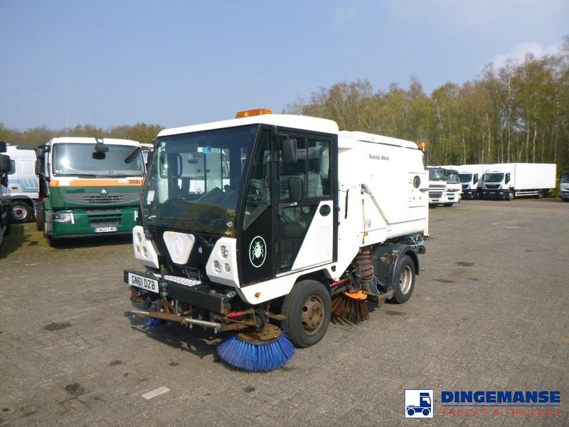 Scarab Minor Euro 5 street sweeper - Lakaisuauto: kuva Scarab Minor Euro 5 street sweeper - Lakaisuauto Scarab Minor Euro 5 street sweeper - Lakaisuauto: kuva Scarab Minor Euro 5 street sweeper - Lakaisuauto