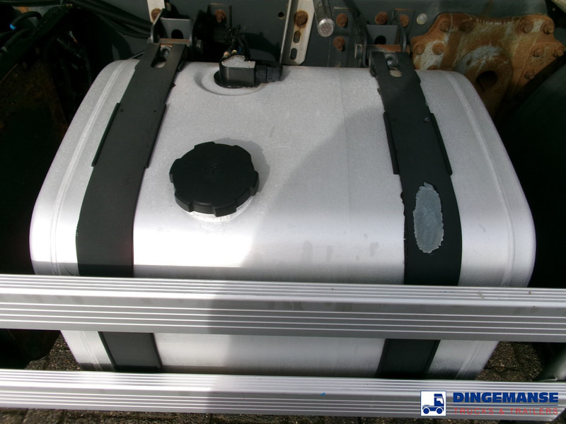 Volvo FE 280 4X2 fuel tank 13.6 m3 / 4 comp / ADR 07/07/24 - Säiliöauto: kuva Volvo FE 280 4X2 fuel tank 13.6 m3 / 4 comp / ADR 07/07/24 - Säiliöauto Volvo FE 280 4X2 fuel tank 13.6 m3 / 4 comp / ADR 07/07/24 - Säiliöauto: kuva Volvo FE 280 4X2 fuel tank 13.6 m3 / 4 comp / ADR 07/07/24 - Säiliöauto