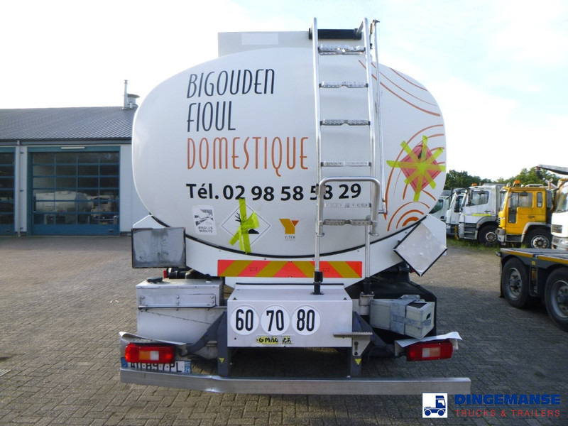 Volvo FL 250 4x2 fuel tank 14.7 m3 / 4 comp - Säiliöauto: kuva Volvo FL 250 4x2 fuel tank 14.7 m3 / 4 comp - Säiliöauto Volvo FL 250 4x2 fuel tank 14.7 m3 / 4 comp - Säiliöauto: kuva Volvo FL 250 4x2 fuel tank 14.7 m3 / 4 comp - Säiliöauto