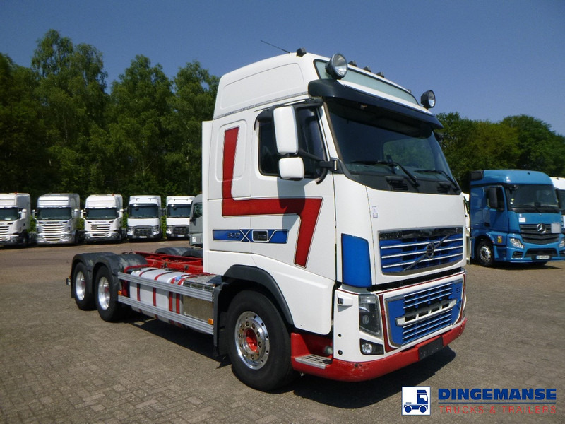 Volvo FM16 600 6x4 Euro 5 chassis + Retarder - Kuorma-auto alusta: kuva Volvo FM16 600 6x4 Euro 5 chassis + Retarder - Kuorma-auto alusta Volvo FM16 600 6x4 Euro 5 chassis + Retarder - Kuorma-auto alusta: kuva Volvo FM16 600 6x4 Euro 5 chassis + Retarder - Kuorma-auto alusta