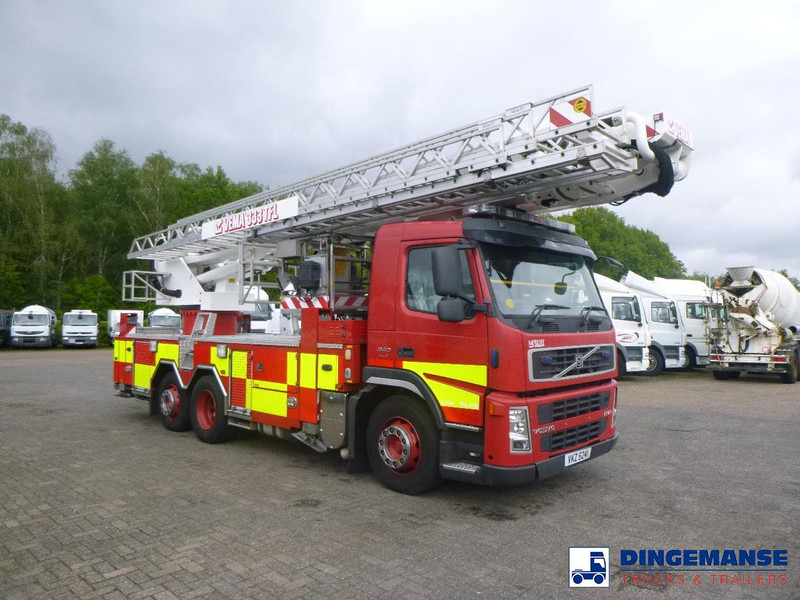 Volvo FM9 340 6x2 RHD Vema 333 TFL fire truck - Paloauto: kuva Volvo FM9 340 6x2 RHD Vema 333 TFL fire truck - Paloauto Volvo FM9 340 6x2 RHD Vema 333 TFL fire truck - Paloauto: kuva Volvo FM9 340 6x2 RHD Vema 333 TFL fire truck - Paloauto