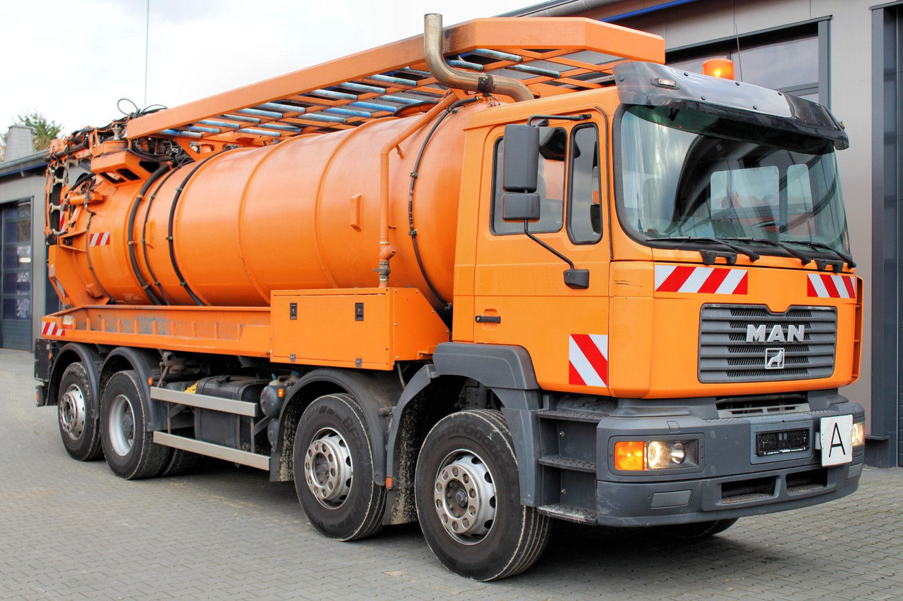 MAN FE 32.410 A 8x2 Assmann 17m³ Saug u.Druck INOX - Puhtaanpitoauto: kuva MAN FE 32.410 A 8x2 Assmann 17m³ Saug u.Druck INOX - Puhtaanpitoauto MAN FE 32.410 A 8x2 Assmann 17m³ Saug u.Druck INOX - Puhtaanpitoauto: kuva MAN FE 32.410 A 8x2 Assmann 17m³ Saug u.Druck INOX - Puhtaanpitoauto