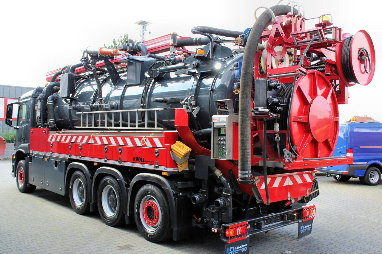 Mercedes-Benz AROCS 3246 8x4 Kroll 16m³ WRG Winterheizung -15C - Puhtaanpitoauto: kuva Mercedes-Benz AROCS 3246 8x4 Kroll 16m³ WRG Winterheizung -15C - Puhtaanpitoauto Mercedes-Benz AROCS 3246 8x4 Kroll 16m³ WRG Winterheizung -15C - Puhtaanpitoauto: kuva Mercedes-Benz AROCS 3246 8x4 Kroll 16m³ WRG Winterheizung -15C - Puhtaanpitoauto