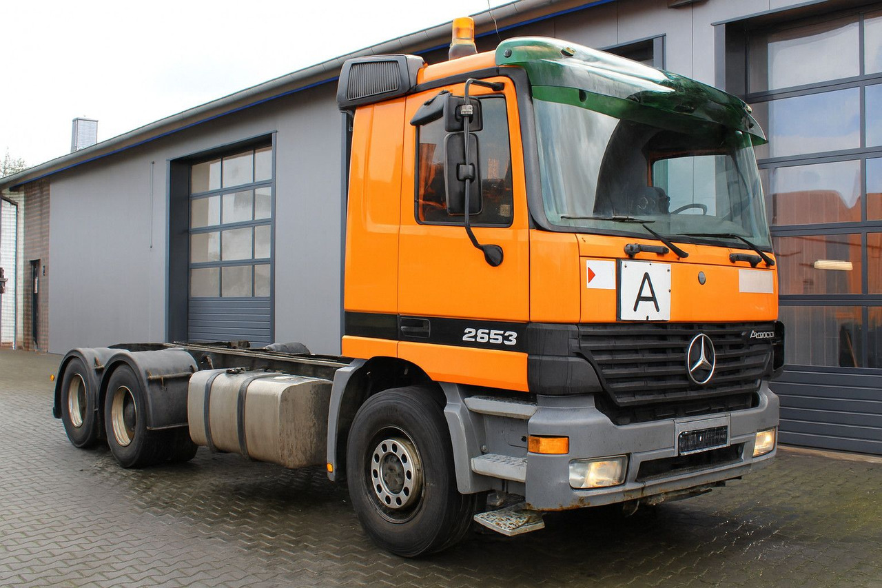 Mercedes-Benz Actros 2653 V8 6x4 Blatt-Luft EPS *clutch* - Kuorma-auto alusta: kuva Mercedes-Benz Actros 2653 V8 6x4 Blatt-Luft EPS *clutch* - Kuorma-auto alusta Mercedes-Benz Actros 2653 V8 6x4 Blatt-Luft EPS *clutch* - Kuorma-auto alusta: kuva Mercedes-Benz Actros 2653 V8 6x4 Blatt-Luft EPS *clutch* - Kuorma-auto alusta
