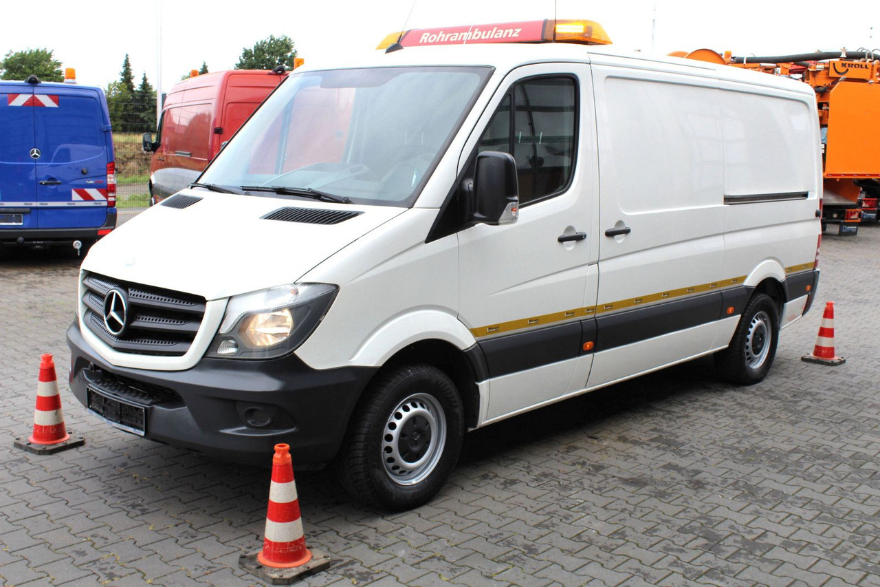 Mercedes-Benz Sprinter 316 CDI + Leistikow 1m³ HD-Spüler 3,5t - Puhtaanpitoauto: kuva Mercedes-Benz Sprinter 316 CDI + Leistikow 1m³ HD-Spüler 3,5t - Puhtaanpitoauto Mercedes-Benz Sprinter 316 CDI + Leistikow 1m³ HD-Spüler 3,5t - Puhtaanpitoauto: kuva Mercedes-Benz Sprinter 316 CDI + Leistikow 1m³ HD-Spüler 3,5t - Puhtaanpitoauto