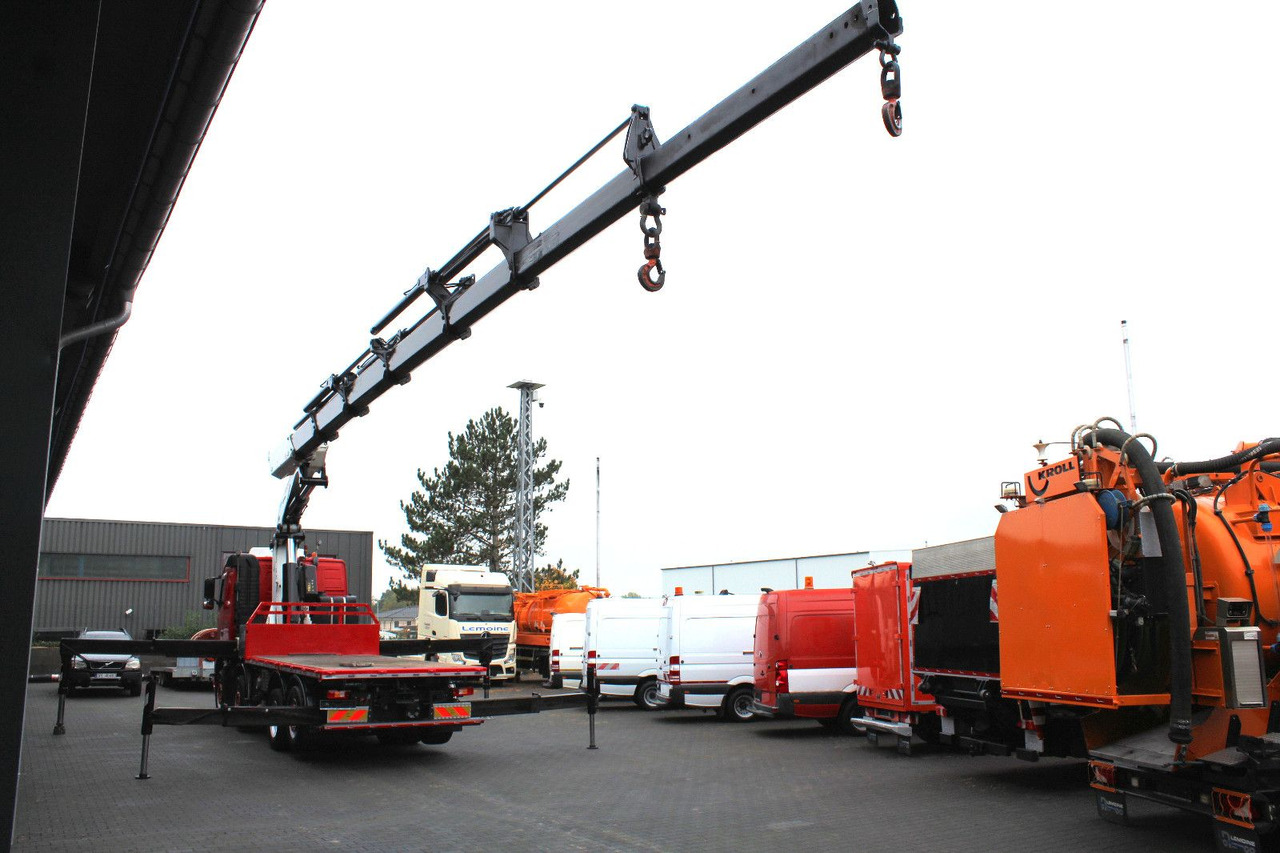 Volvo 480 8x2 Pritsche + FASSI F800XP Kran 6x - Lava-kuorma-auto, Nosturiauto: kuva Volvo 480 8x2 Pritsche + FASSI F800XP Kran 6x - Lava-kuorma-auto, Nosturiauto Volvo 480 8x2 Pritsche + FASSI F800XP Kran 6x - Lava-kuorma-auto, Nosturiauto: kuva Volvo 480 8x2 Pritsche + FASSI F800XP Kran 6x - Lava-kuorma-auto, Nosturiauto