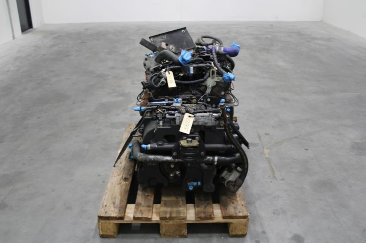 Hyster 4.3 L. V6 - Moottori: kuva Hyster 4.3 L. V6 - Moottori Hyster 4.3 L. V6 - Moottori: kuva Hyster 4.3 L. V6 - Moottori