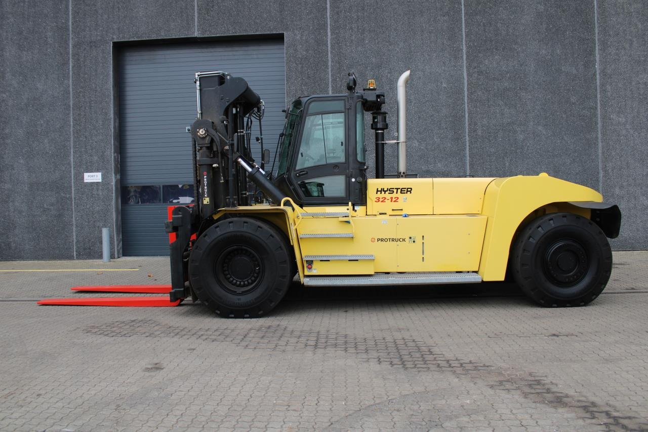 Hyster H32.00XM-12 - Dieseltrukki: kuva Hyster H32.00XM-12 - Dieseltrukki Hyster H32.00XM-12 - Dieseltrukki: kuva Hyster H32.00XM-12 - Dieseltrukki
