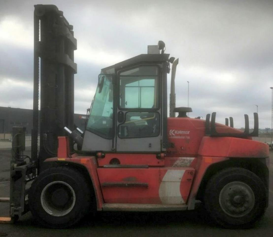 Kalmar DCE100-6 - Dieseltrukki: kuva Kalmar DCE100-6 - Dieseltrukki Kalmar DCE100-6 - Dieseltrukki: kuva Kalmar DCE100-6 - Dieseltrukki
