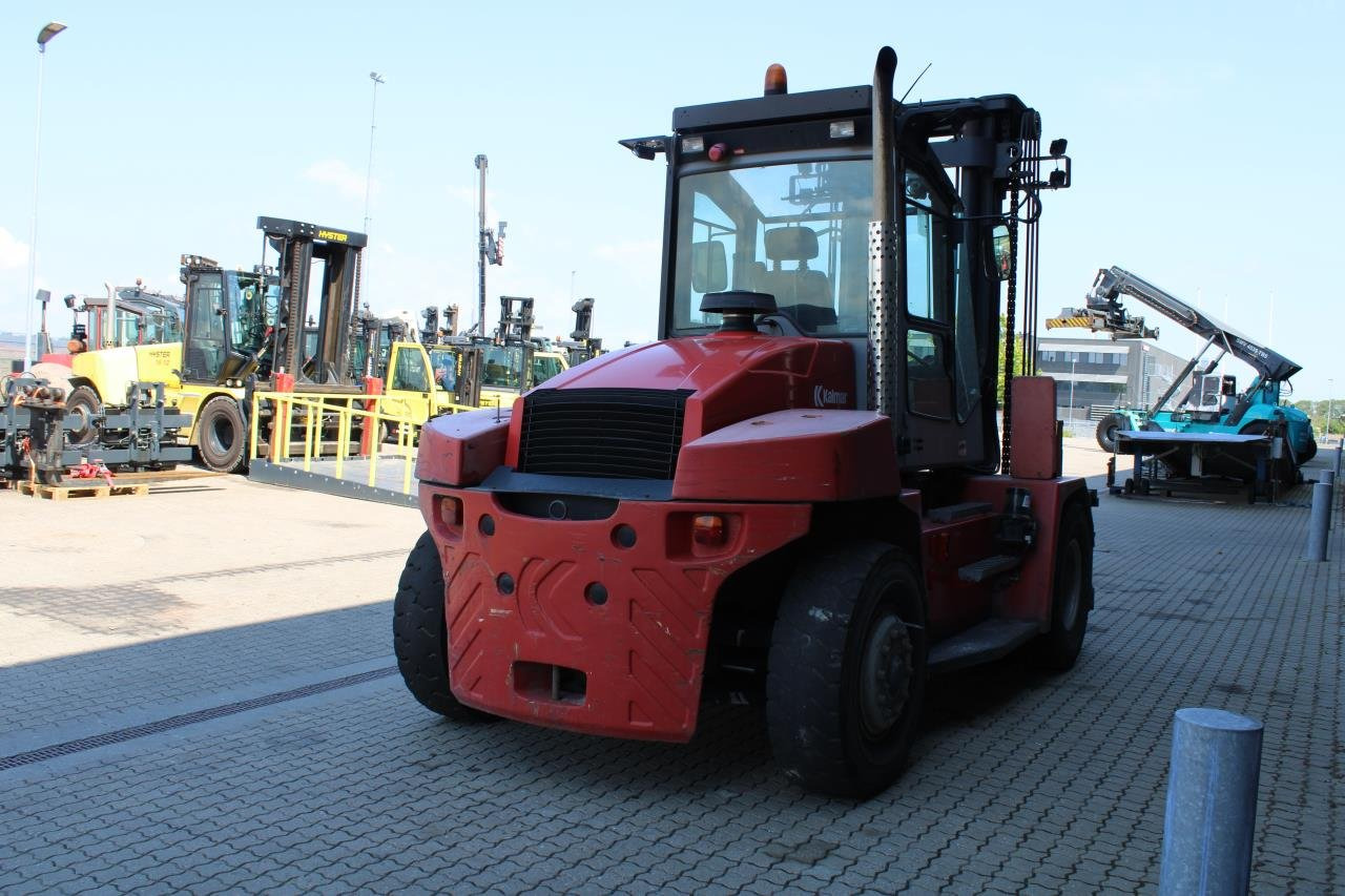 Kalmar DCE100-6 - Dieseltrukki: kuva Kalmar DCE100-6 - Dieseltrukki Kalmar DCE100-6 - Dieseltrukki: kuva Kalmar DCE100-6 - Dieseltrukki