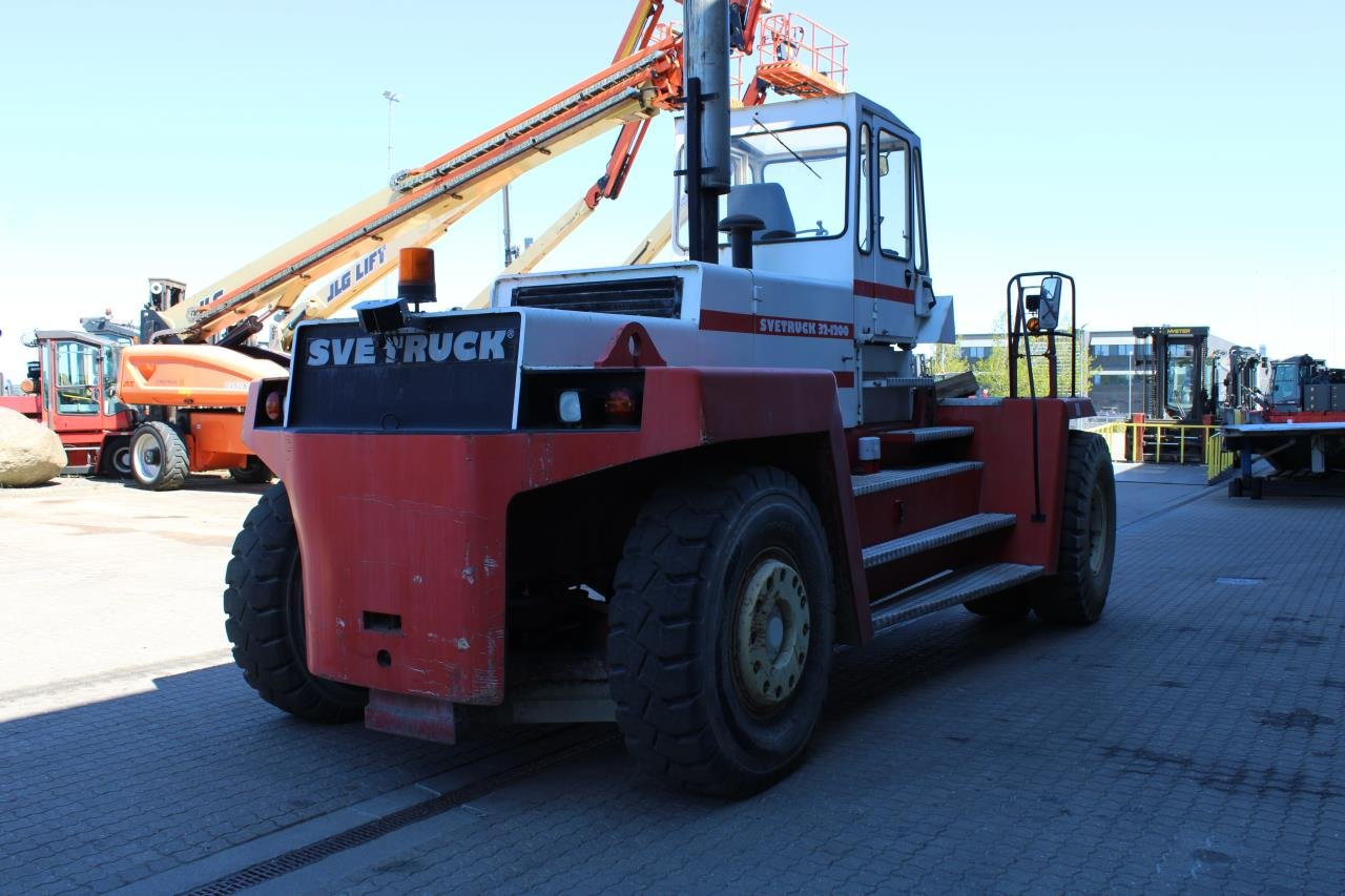 SveTruck 32120-47 - Dieseltrukki: kuva SveTruck 32120-47 - Dieseltrukki SveTruck 32120-47 - Dieseltrukki: kuva SveTruck 32120-47 - Dieseltrukki