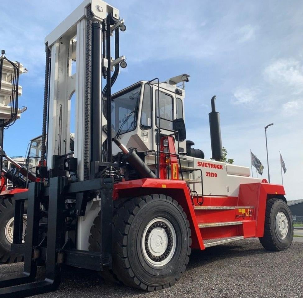 SveTruck 32120-50 - Dieseltrukki: kuva SveTruck 32120-50 - Dieseltrukki SveTruck 32120-50 - Dieseltrukki: kuva SveTruck 32120-50 - Dieseltrukki