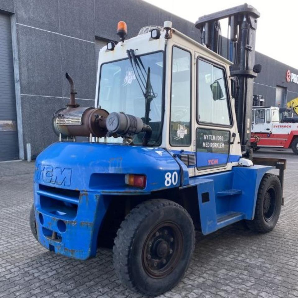 TCM FD80 - Dieseltrukki: kuva TCM FD80 - Dieseltrukki TCM FD80 - Dieseltrukki: kuva TCM FD80 - Dieseltrukki