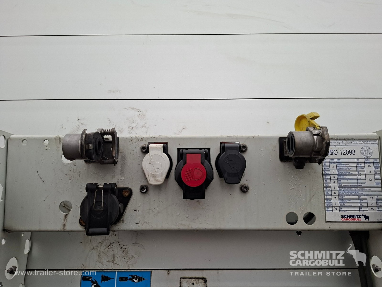 SCHMITZ Auflieger Curtainsider Mega - Pressukapellipuoliperävaunu: kuva SCHMITZ Auflieger Curtainsider Mega - Pressukapellipuoliperävaunu SCHMITZ Auflieger Curtainsider Mega - Pressukapellipuoliperävaunu: kuva SCHMITZ Auflieger Curtainsider Mega - Pressukapellipuoliperävaunu