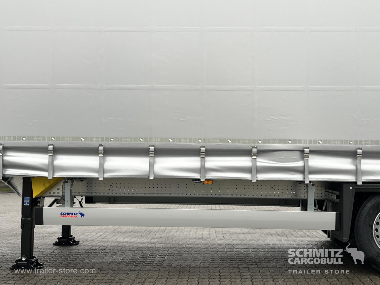 SCHMITZ Auflieger Curtainsider Mega - Pressukapellipuoliperävaunu: kuva SCHMITZ Auflieger Curtainsider Mega - Pressukapellipuoliperävaunu SCHMITZ Auflieger Curtainsider Mega - Pressukapellipuoliperävaunu: kuva SCHMITZ Auflieger Curtainsider Mega - Pressukapellipuoliperävaunu