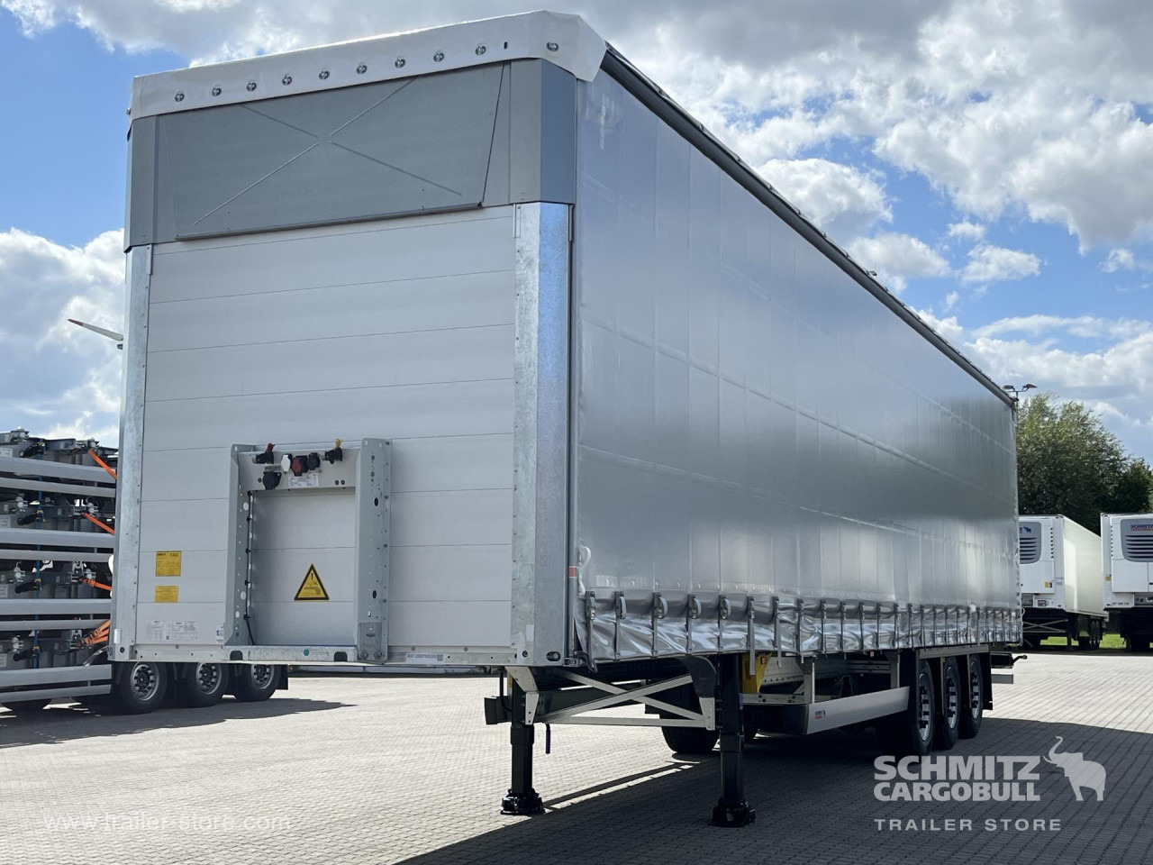 SCHMITZ Auflieger Curtainsider Mega - Pressukapellipuoliperävaunu: kuva SCHMITZ Auflieger Curtainsider Mega - Pressukapellipuoliperävaunu SCHMITZ Auflieger Curtainsider Mega - Pressukapellipuoliperävaunu: kuva SCHMITZ Auflieger Curtainsider Mega - Pressukapellipuoliperävaunu