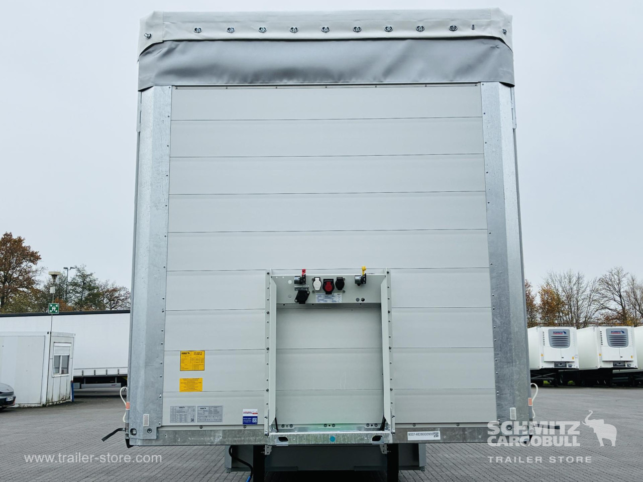 SCHMITZ Auflieger Curtainsider Standard - Pressukapellipuoliperävaunu: kuva SCHMITZ Auflieger Curtainsider Standard - Pressukapellipuoliperävaunu SCHMITZ Auflieger Curtainsider Standard - Pressukapellipuoliperävaunu: kuva SCHMITZ Auflieger Curtainsider Standard - Pressukapellipuoliperävaunu