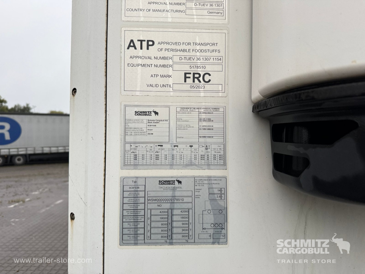 SCHMITZ Auflieger Tiefkühler Multitemp Double deck - Isoterminen puoliperävaunu: kuva SCHMITZ Auflieger Tiefkühler Multitemp Double deck - Isoterminen puoliperävaunu SCHMITZ Auflieger Tiefkühler Multitemp Double deck - Isoterminen puoliperävaunu: kuva SCHMITZ Auflieger Tiefkühler Multitemp Double deck - Isoterminen puoliperävaunu
