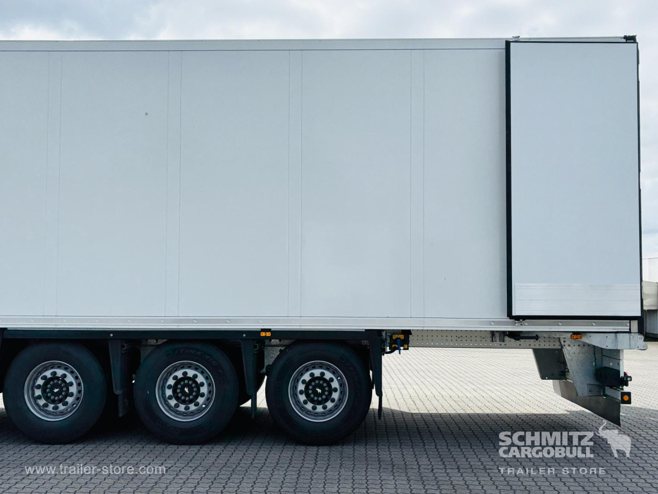 SCHMITZ Auflieger Tiefkühler Standard Double deck - Isoterminen puoliperävaunu: kuva SCHMITZ Auflieger Tiefkühler Standard Double deck - Isoterminen puoliperävaunu SCHMITZ Auflieger Tiefkühler Standard Double deck - Isoterminen puoliperävaunu: kuva SCHMITZ Auflieger Tiefkühler Standard Double deck - Isoterminen puoliperävaunu