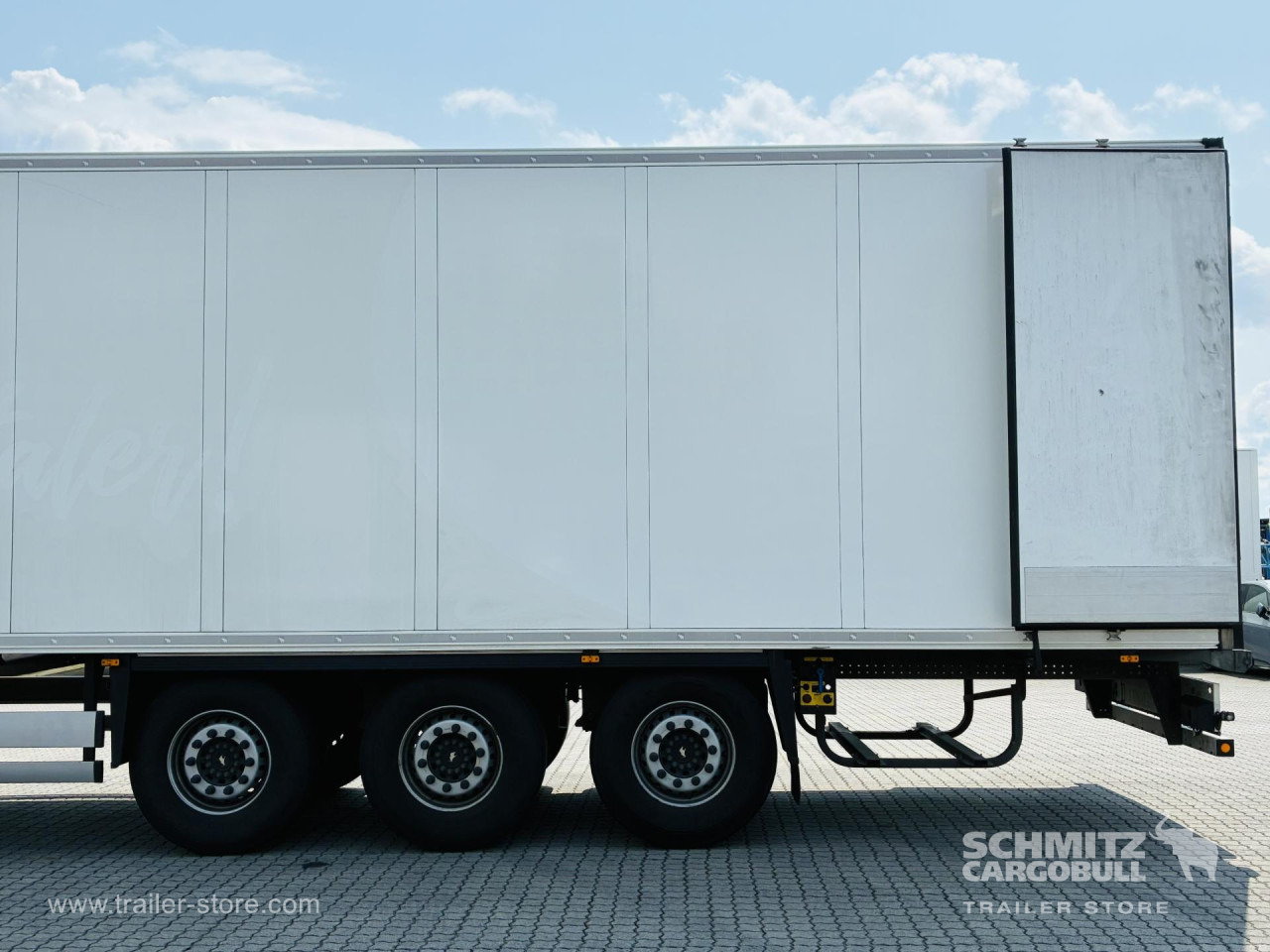 SCHMITZ Auflieger Tiefkühler Standard Double deck - Isoterminen puoliperävaunu: kuva SCHMITZ Auflieger Tiefkühler Standard Double deck - Isoterminen puoliperävaunu SCHMITZ Auflieger Tiefkühler Standard Double deck - Isoterminen puoliperävaunu: kuva SCHMITZ Auflieger Tiefkühler Standard Double deck - Isoterminen puoliperävaunu